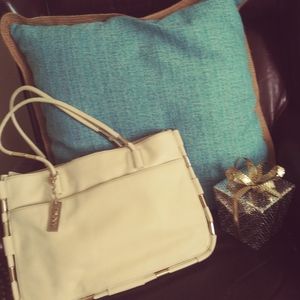 Downsizing never used it. Brand new.